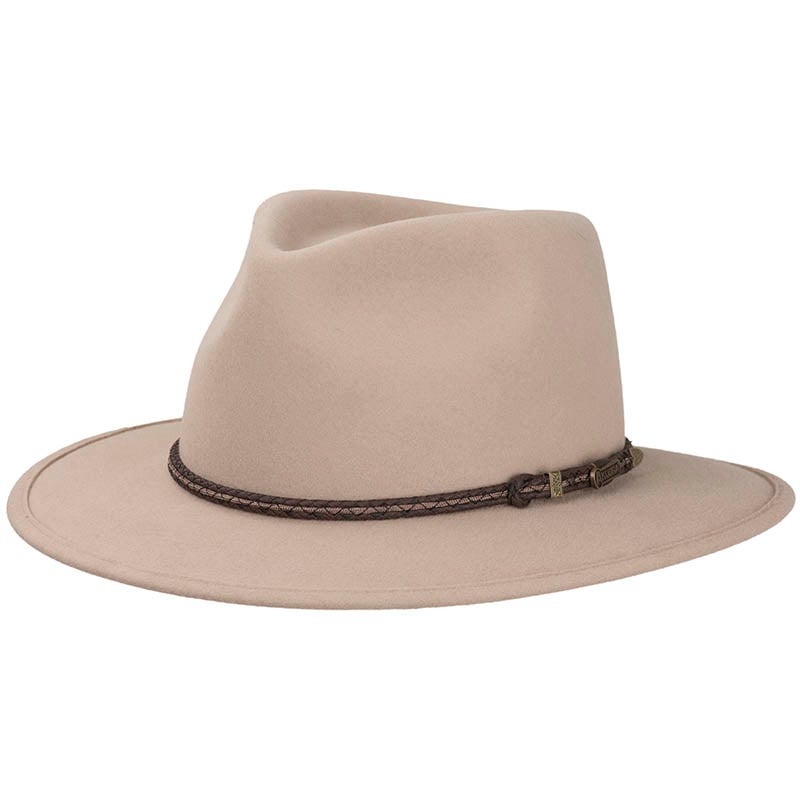 akubra traveller hat sand