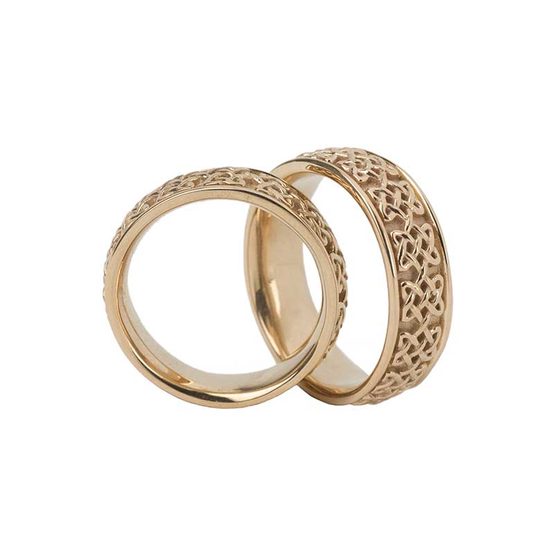 Never Ending Hearts Ring, 14 kt. Yellow Gold.